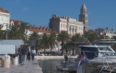 Ostvaruju gotovo polovicu svih noćenja, ali u ključnim odlukama nemaju pravo glasa: "Vlada njihove zahtjeve stalno uvažava, a naš niti jedan"