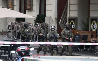Zbog prijetnje bombom potpuno blokiran glavni trg u Grazu