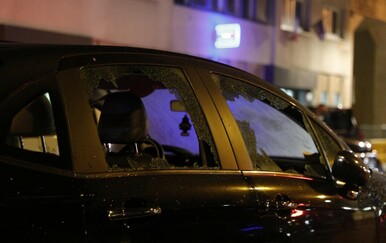 Crnogorska policija o napadu na hrvatske navijače: "Grupa im je prepriječila put, imali su šipke i razbijali stakla"