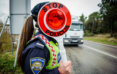 Prometna policija, ilustracija