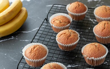 Slatki doručak ili "običan" desert: Recept za brze muffine s bananom