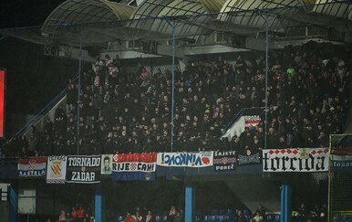 Hrvatski navijači skandirali "ZDS" i "ubij Srbina": Evo kako su im odgovorili Crnogorci
