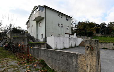 Zgrada u naselju Marčelji u kojoj je pronađen par