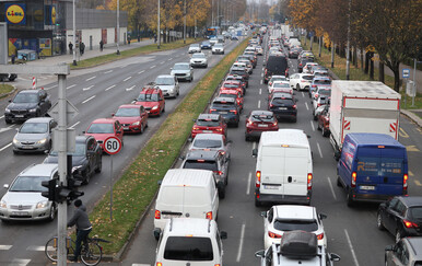 Gužva u Zagrebu na križanju Selske i Zagrebačke avenije - 11