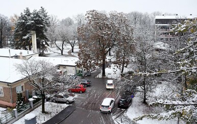 Stigla promjena vremena, snijeg pada u dijelovima Hrvatske