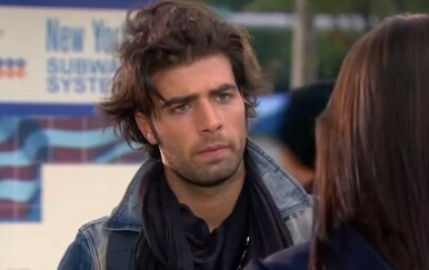 Jencarlos Canela - 4