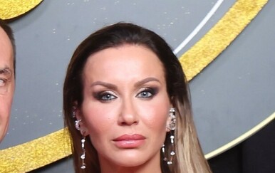 Ana Gruica Uglešić u prozirnom grudnjaku i suknji sa šljokicama 2025.