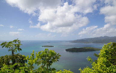 Kako se piše: Solomonski Otoci ili Solomonski otoci