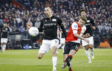 Darko Nejašmić u formi života mijenja reprezentaciju?