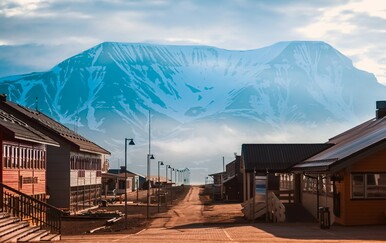 Longyearbyen na Svalbardu: Grad u kojem su zabranjene mačke i umiranje