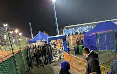 Navijači Osijeka u Vinkovcima