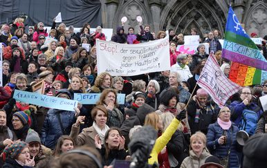 Prosvjedi u Njemačkoj zbog silovanja Njemica od strane migranata (Foto: AFP)