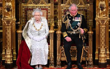 Kraljica Elizabeta izložila prioritete Johnsonova Brexita 31. listopada (Foto: AFP)