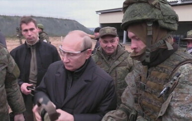 Putin na poligonu - 1