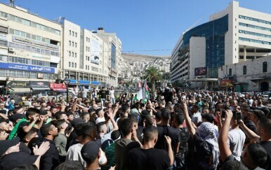 Palestinci na ulicama grada Nablusa na Zapadnoj obali - 2