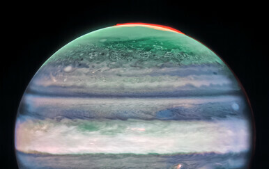 Snimka Jupitera naprvljena teleskopom James Webb u bliskom infrcrvenom spektru