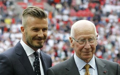 David Beckham i Sir Bobby Charlton