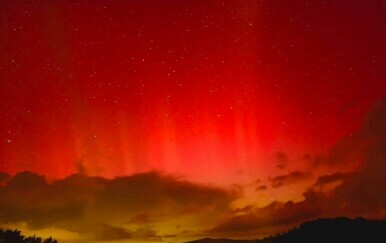 Aurora borealis iznad Huma u Istri