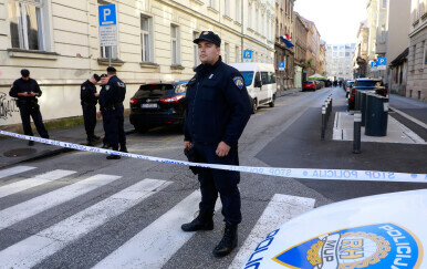 U centru Zagreba ozlijeđen policajac