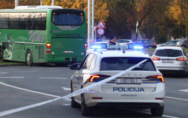 Sudar na kružnom toku u Zapruđu - 3