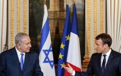 Benjamin Netanyahu, Emmanuel Macron