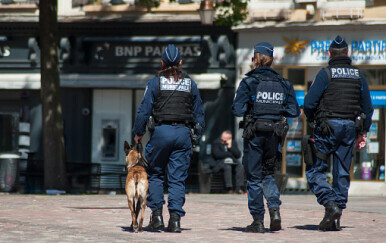 Francuska policija, ilustracija