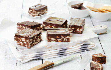 Čokoladni jež: Recept za prefini kolač oko kojeg ima samo 15 minuta posla