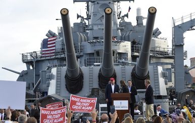 Trump razmatra ponovno vraćanje bojnih brodova u američku ratnu mornaricu
