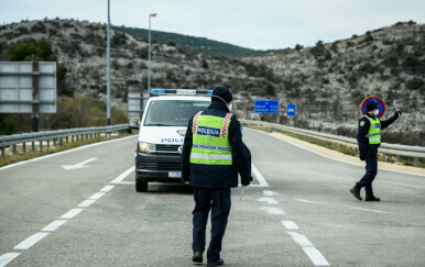 Nesreća kod Šibenika: Teško ozlijeđen muškarac