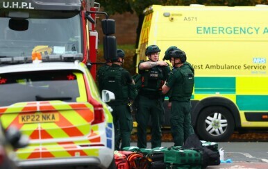 Hitne službe na mjestu napada u Manchesteru