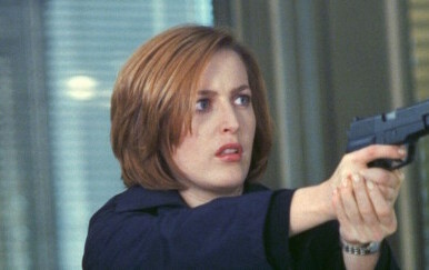 Gillian Anderson zasjala na premijeri filma