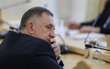 Dodik poručuje: "Ništa više neće biti isto, vrijeme je za samoopredjeljenje RS"