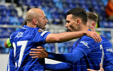 UŽIVO GOOOOL! Dinamo poveo protiv Maccabija s dva gola razlike