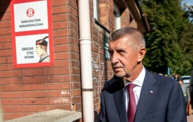 Andrej Babiš na biralištu