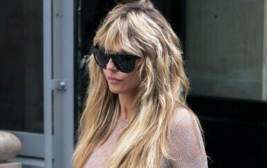Heidi Klum u prozirnom izdanaju pokazala apsolutno sve