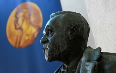 Dobitnici Nobela: Neobične osobe s još neobičnijim životnim putevima