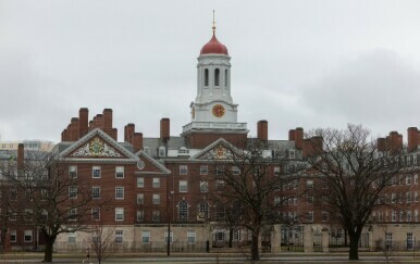 Harvard odgovoran što je bivši upravitelj mrtvačnice krao dijelove mrtvaca