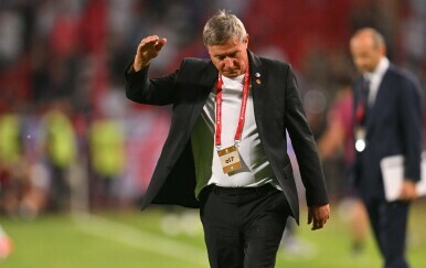 Srbiju tresu skandali: Stojković dao otkaz u 83. minuti utakmice protiv albanije!?
