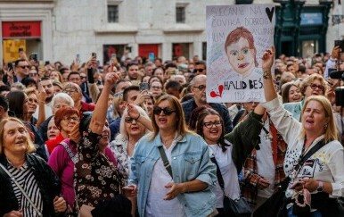 Oproštaj od Halida Bešlića u Splitu