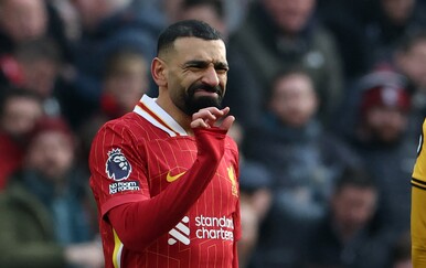 Šok na Anfieldu: Slot ponizio Salaha i razbjesnio navijače Liverpoola