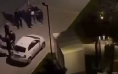 VIDEO Traže se još dvojica za brutalno ubojstvo muškarca u dječjem parku u Beogradu: Pogledajte što je policija pronašla kod ubijenog