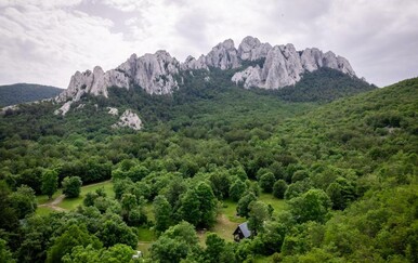 U srcu Velebita: Planinska kuća u kojoj se susreću svjetovi i nestaju brige