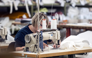 Radnica u tekstilnoj industriji, ilustracija