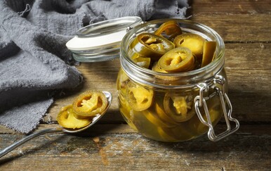 Ukiseljene jalapeno papričice kaubojski bomboni recept