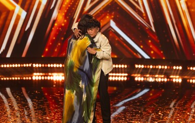 Supertalent: Nicolas s Filipina emotivnom izvedbom rasplakao žiri!