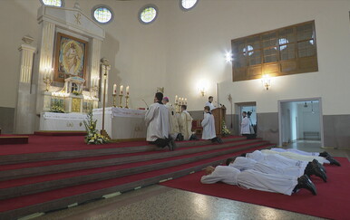 Zaređeni novi đakoni