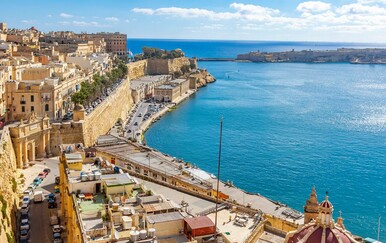 Najbolji gradovi u Europi: Turiste je osvojio grad raskošne arhitekture i živahnog noćnog života - s pogledom na more