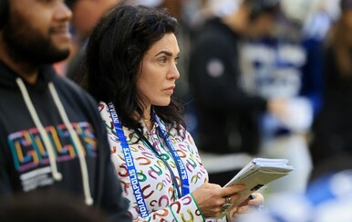 Carlie Irsay-Gordon - 2