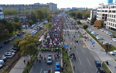 Beograd: Pogled iz zraka na tisuće studenata koje su krenule u Novi Sad - 3