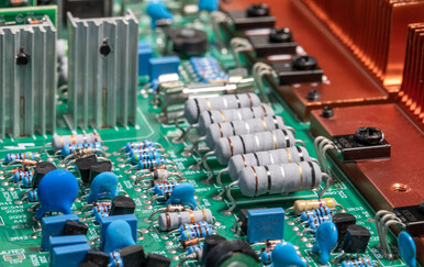 Zaboravljena tehnologija vraća se jača nego ikad i mogla bi spasiti planet od AI energetske krize